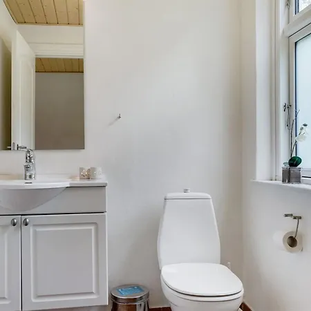 Eini - 4-5km From The Sea By Interhome