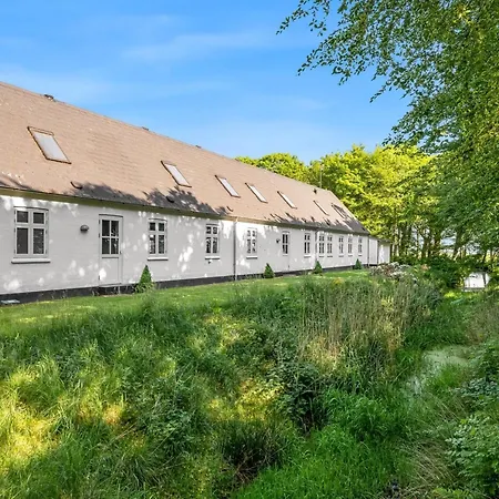 Eini - 4-5km From The Sea By Interhome *